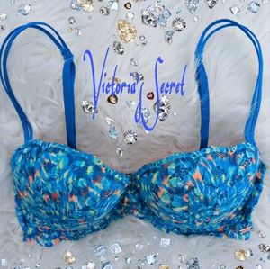 Pink Victoria's Secret "Date push up" bra